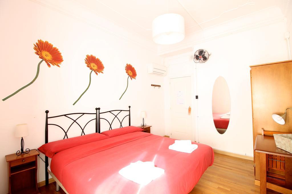 Kasa Katia Guest House Valencia Exterior photo